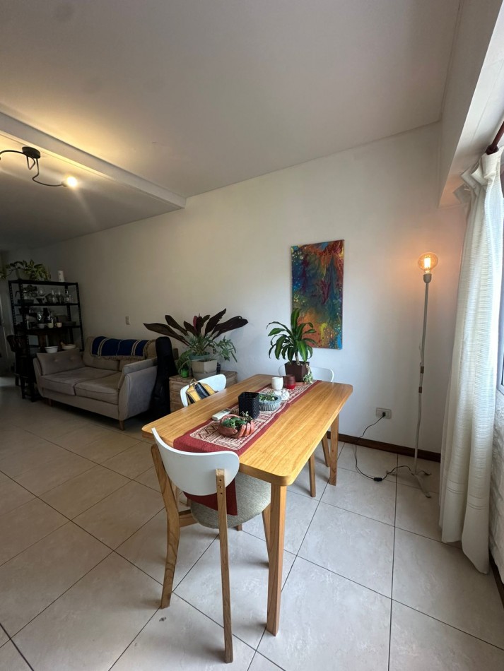 DEPARTAMENTO DE 3 AMB. EN VENTA EN BARRIO CANGURO