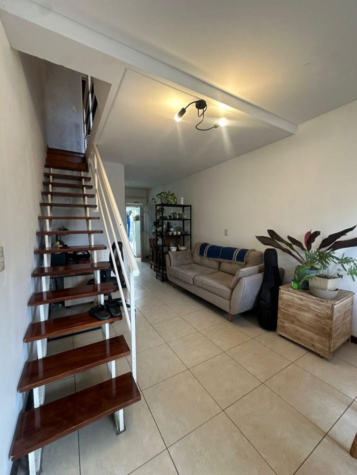 DEPARTAMENTO DE 3 AMB. EN VENTA EN BARRIO CANGURO