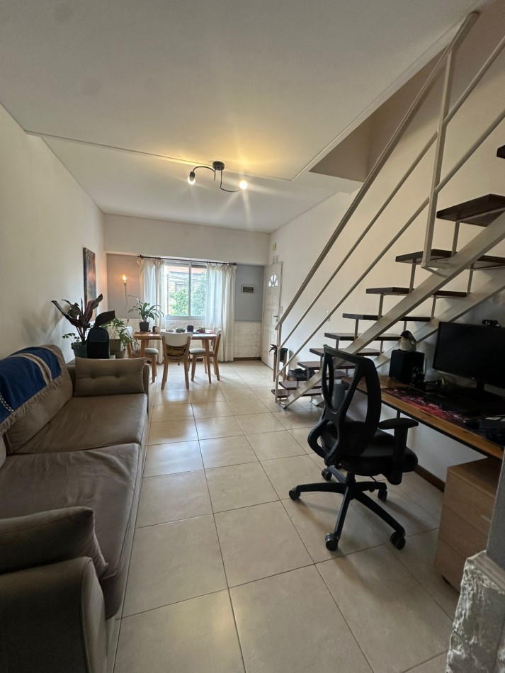 DEPARTAMENTO DE 3 AMB. EN VENTA EN BARRIO CANGURO
