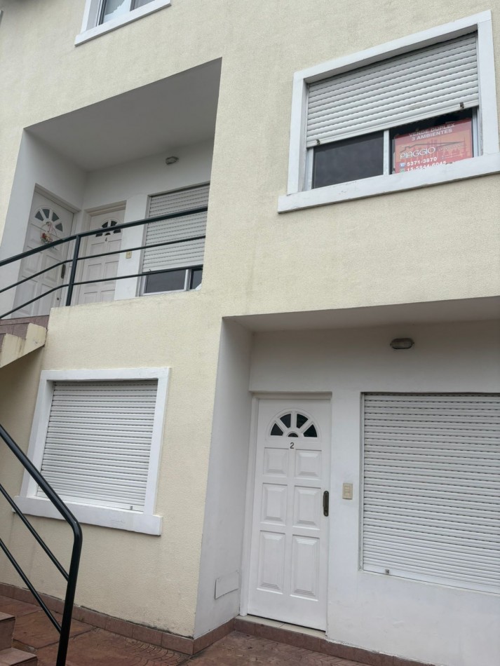 DEPARTAMENTO DE 3 AMB. EN VENTA EN BARRIO CANGURO