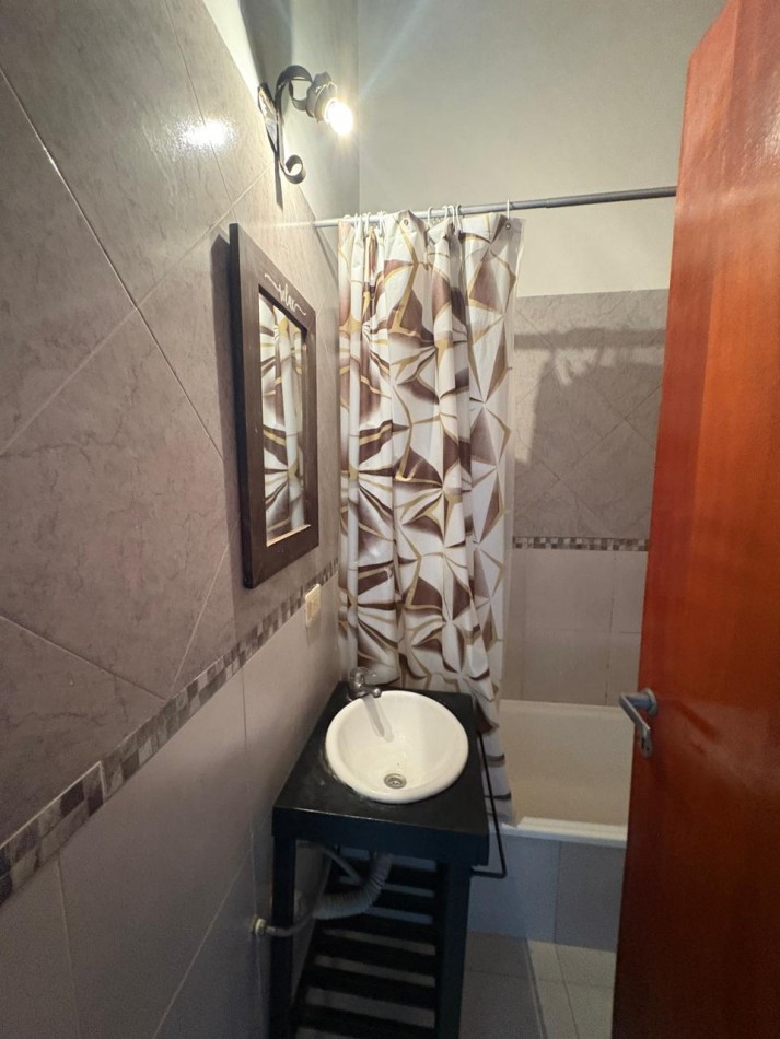 DEPARTAMENTO 2 AMBIENTES CON BALCON EN ALQUILER 