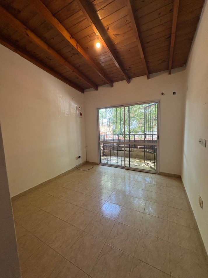 DEPARTAMENTO 2 AMBIENTES CON BALCON EN ALQUILER 