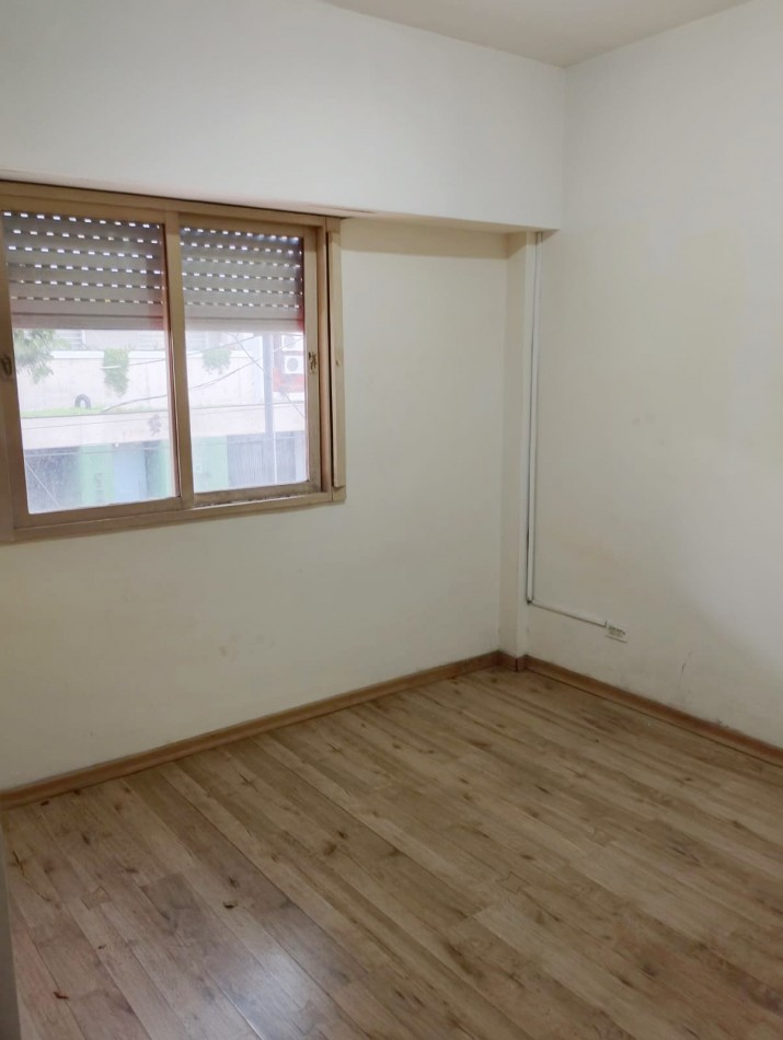 DEPARTAMENTO 2 AMBIENTES CON COCHERA CASEROS