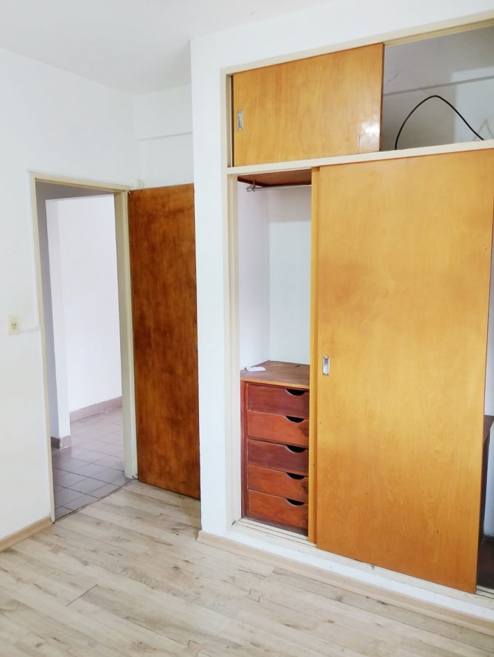 DEPARTAMENTO 2 AMBIENTES CON COCHERA CASEROS