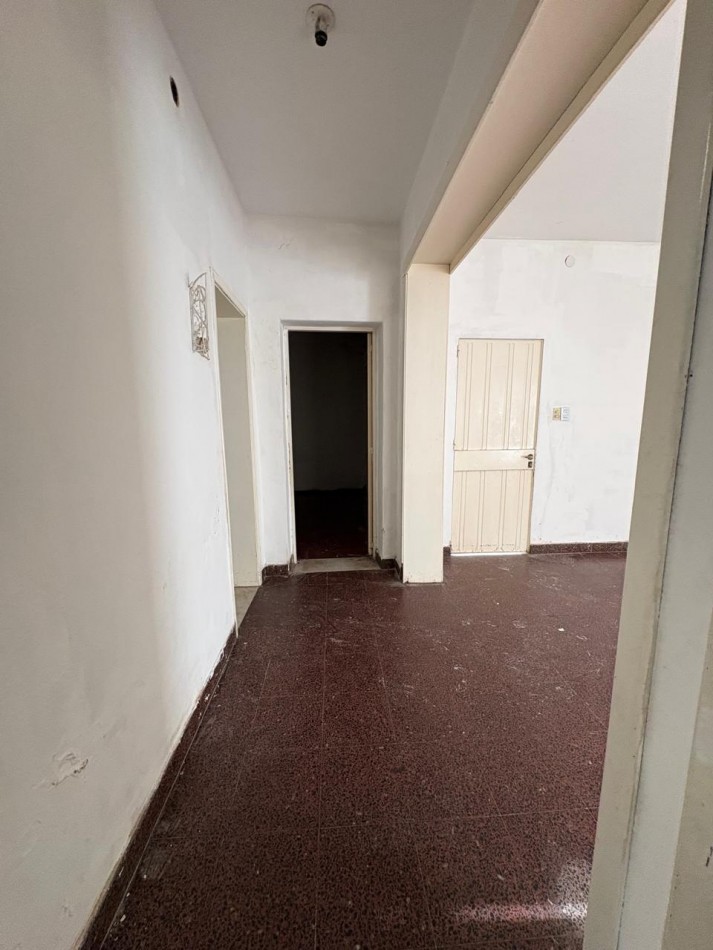 PH DOS AMBIENTES AL FONDO CON PATIO EN VENTA OPORTUNIDAD