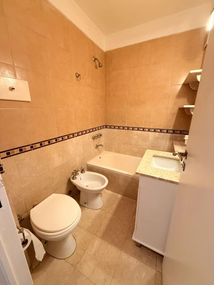 DEPARTAMENTO 3 AMBIENTES EN ALQUILER 