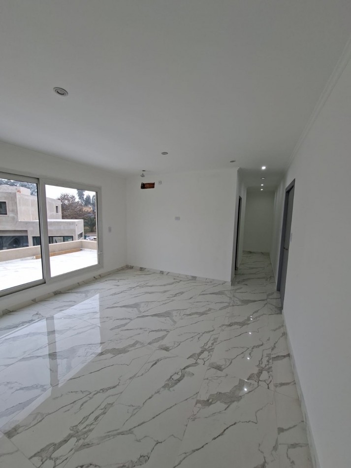 CASA 5 AMBIENTES EN ALQUILER , BARRIO LOS PARAISOS CARDALES