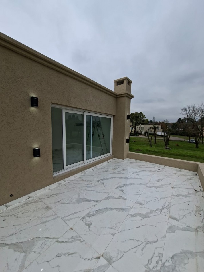 CASA 5 AMBIENTES EN ALQUILER , BARRIO LOS PARAISOS CARDALES
