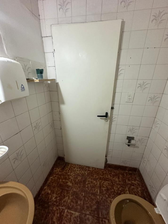 GALPON EN ALQUILER VICENTE LOPEZ 900M2