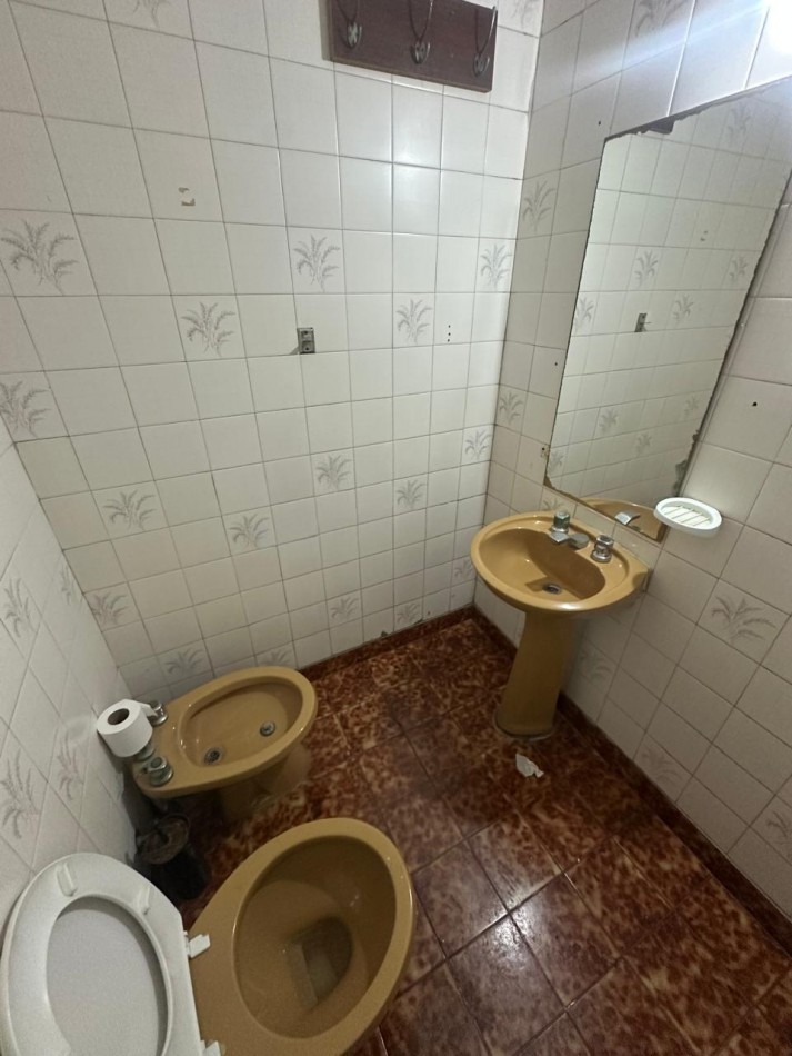 GALPON EN ALQUILER VICENTE LOPEZ 900M2