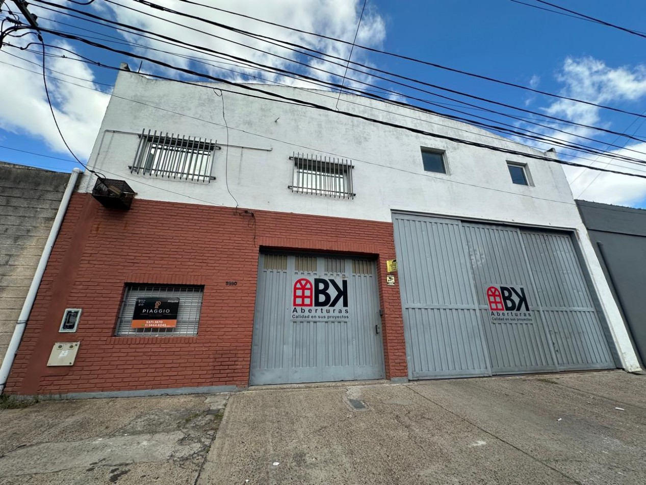 GALPON EN ALQUILER VICENTE LOPEZ 900M2