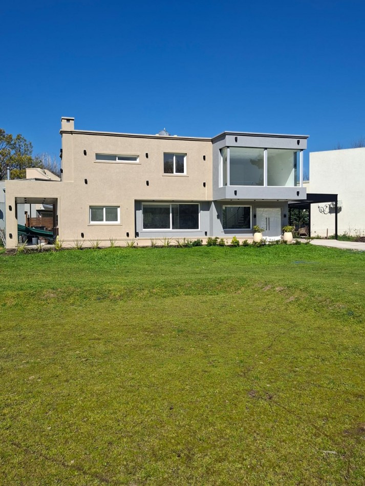 CASA 5 AMBIENTES EN VENTA , BARRIO LOS PARAISOS CARDALES