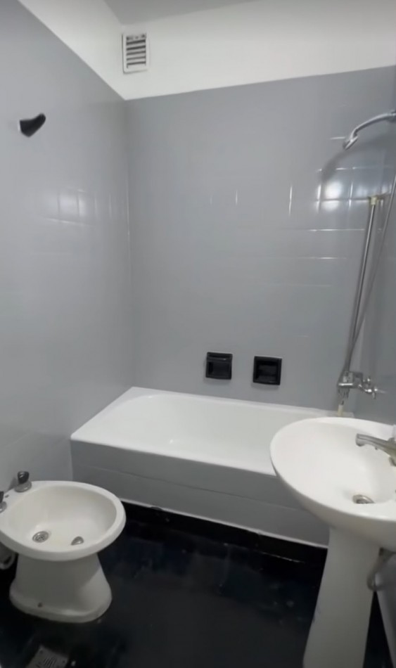 DEPARTAMENTO 2 AMBIENTES EN ALQUILER RECOLETA