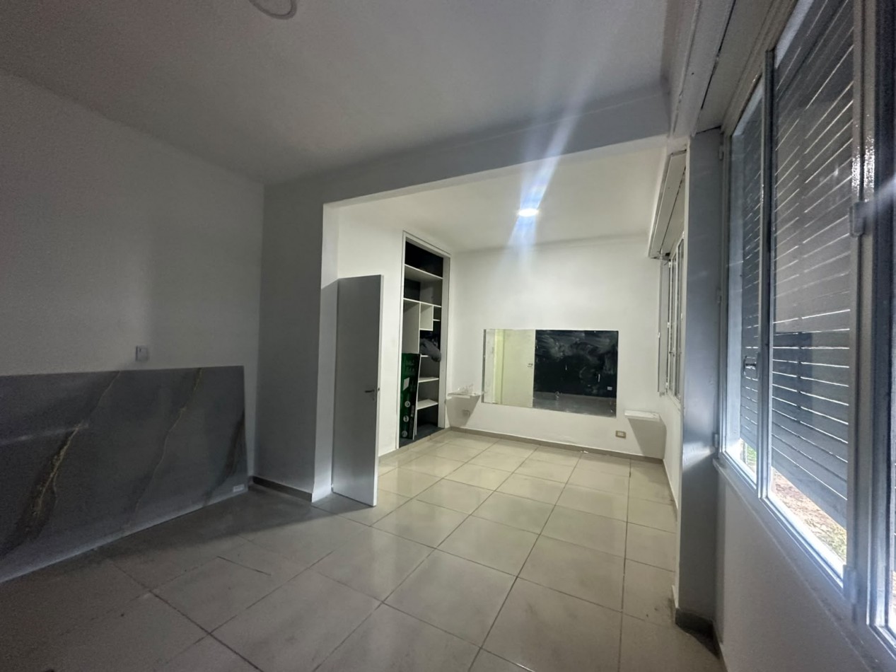 CASA EN ALQUILER 3 AMBIENTES MARTIN CORONADO