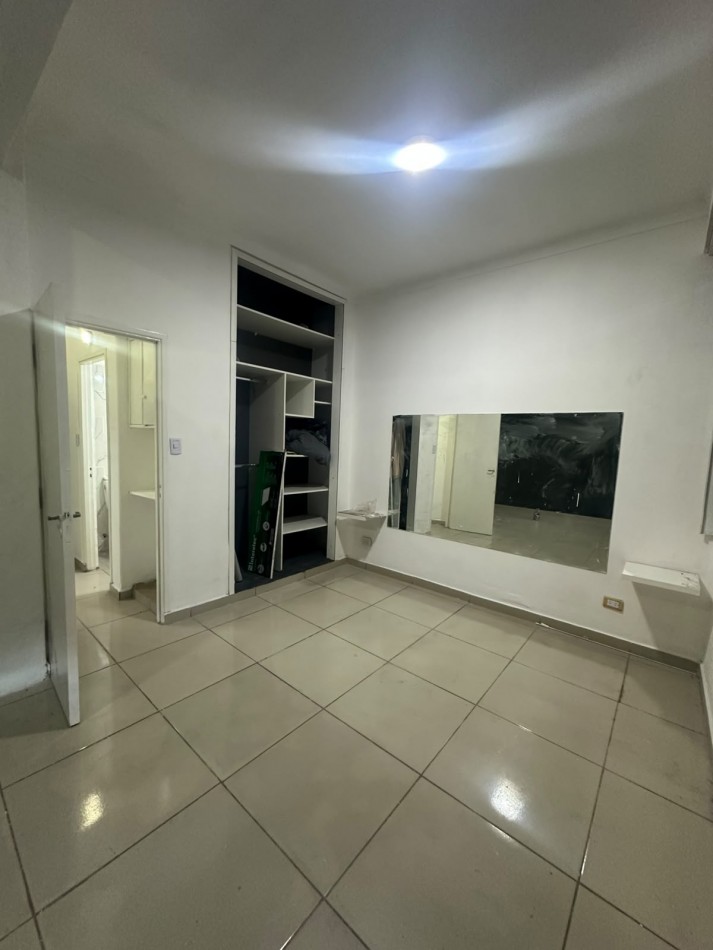 CASA EN ALQUILER 3 AMBIENTES MARTIN CORONADO