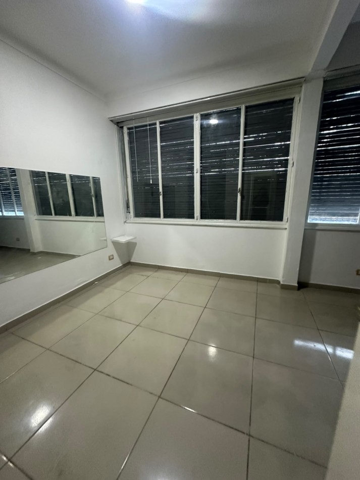 CASA EN ALQUILER 3 AMBIENTES MARTIN CORONADO