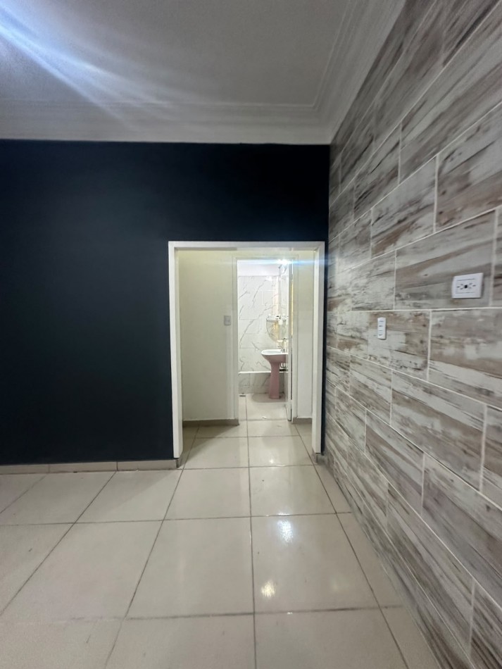 CASA EN ALQUILER 3 AMBIENTES MARTIN CORONADO