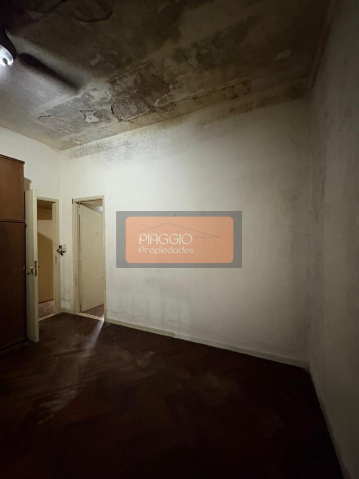 CASA SOBRE LOTE PROPIO- EXCELENTE OPORTUNIDAD DE INVERSION A LA VENTA 