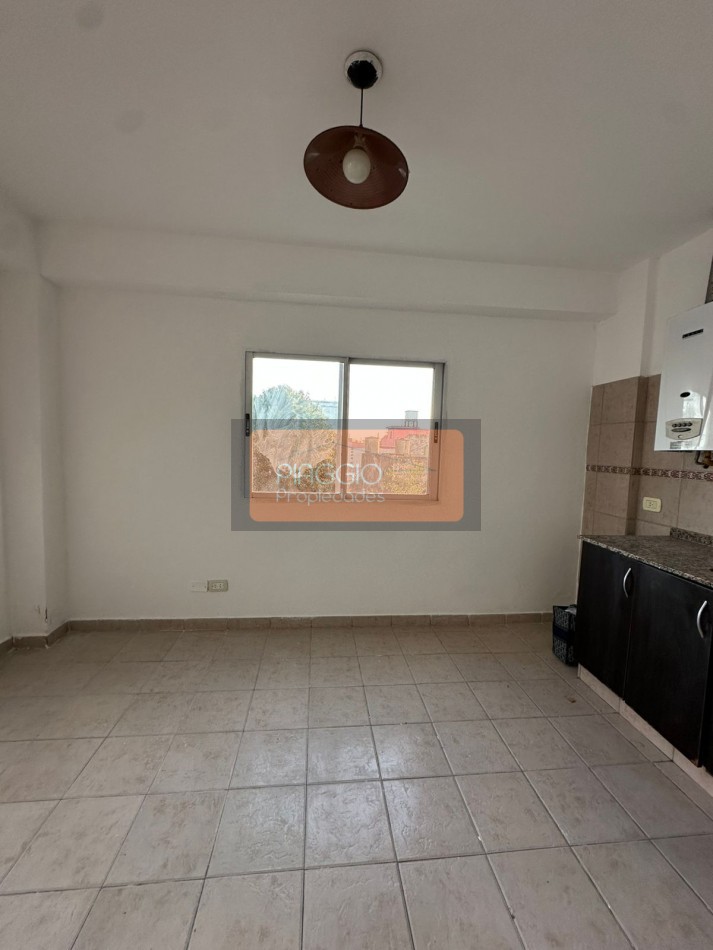 DEPARTAMENTO 2 AMBIENTES CON PATIO