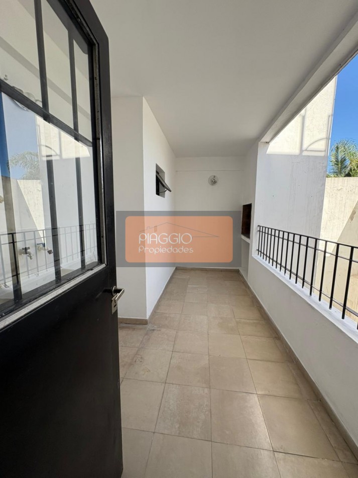 DEPARTAMENTO CON PATIO EN ALQUILER