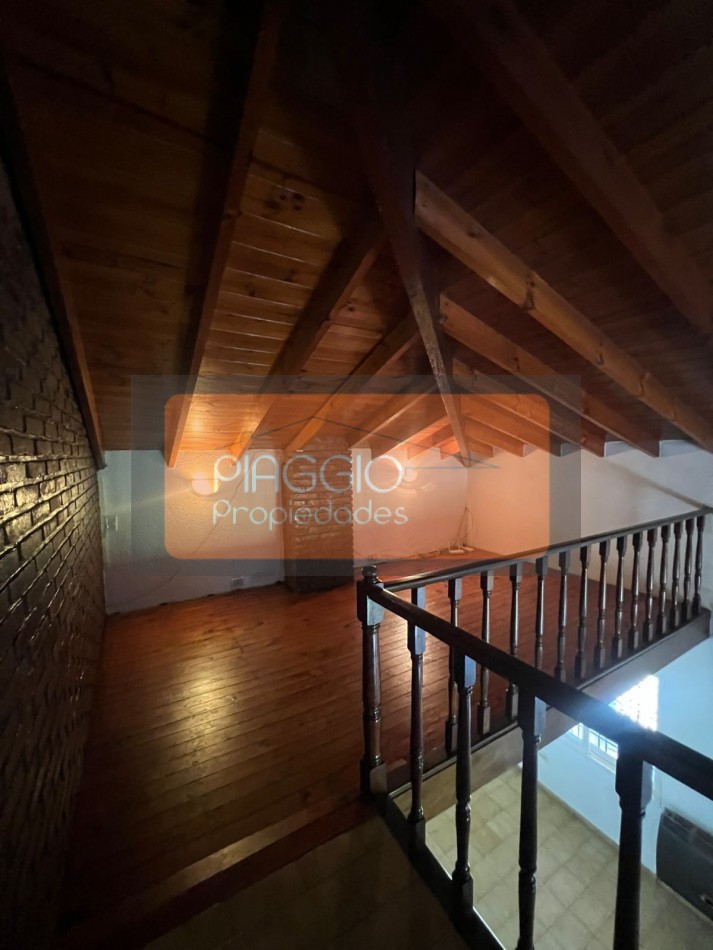 CASA QUINTA EN ALQUILER, 4 AMBIENTES CON IMPORTANTE PARQUE Y PILETA!!!