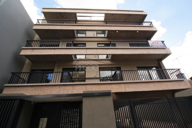 Hermoso! Departamento 2Amb. al Frente c/ Cochera, Parrilla y Pileta