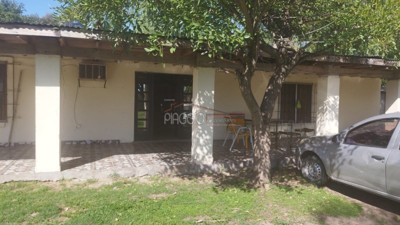 Importante Predio Con Casa de 4 Amb. 28.000 mt2. Remato !!