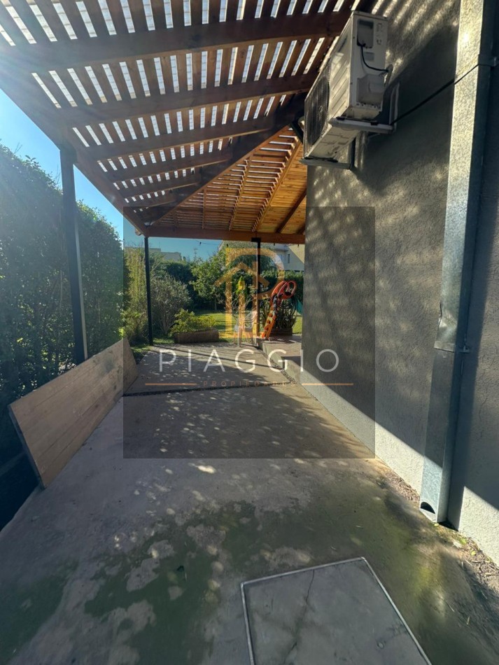 NUEVO INGRESO!!! CASA EN UNA PLANTA BARRIO SANTA GUADALUPE 
