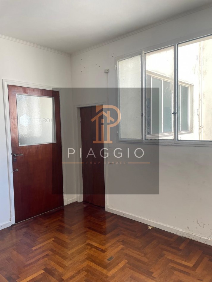 OFICINA A UNA CUADRA DEL CENTRO DE SAN MARTIN!! VENTA Y/O ALQUILER