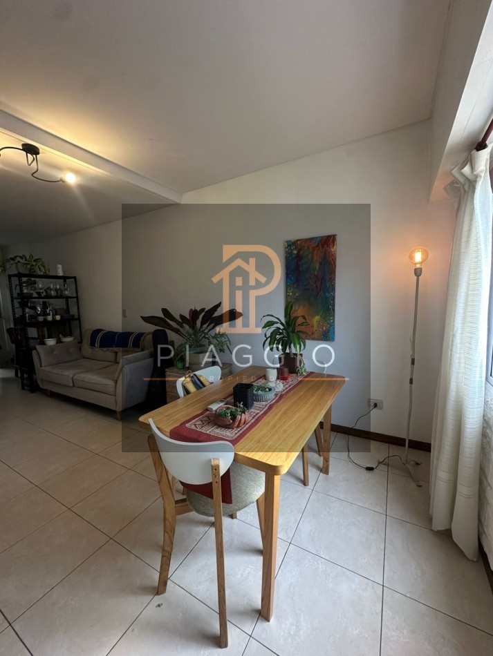 DEPARTAMENTO DE 3 AMB. EN VENTA EN BARRIO CANGURO