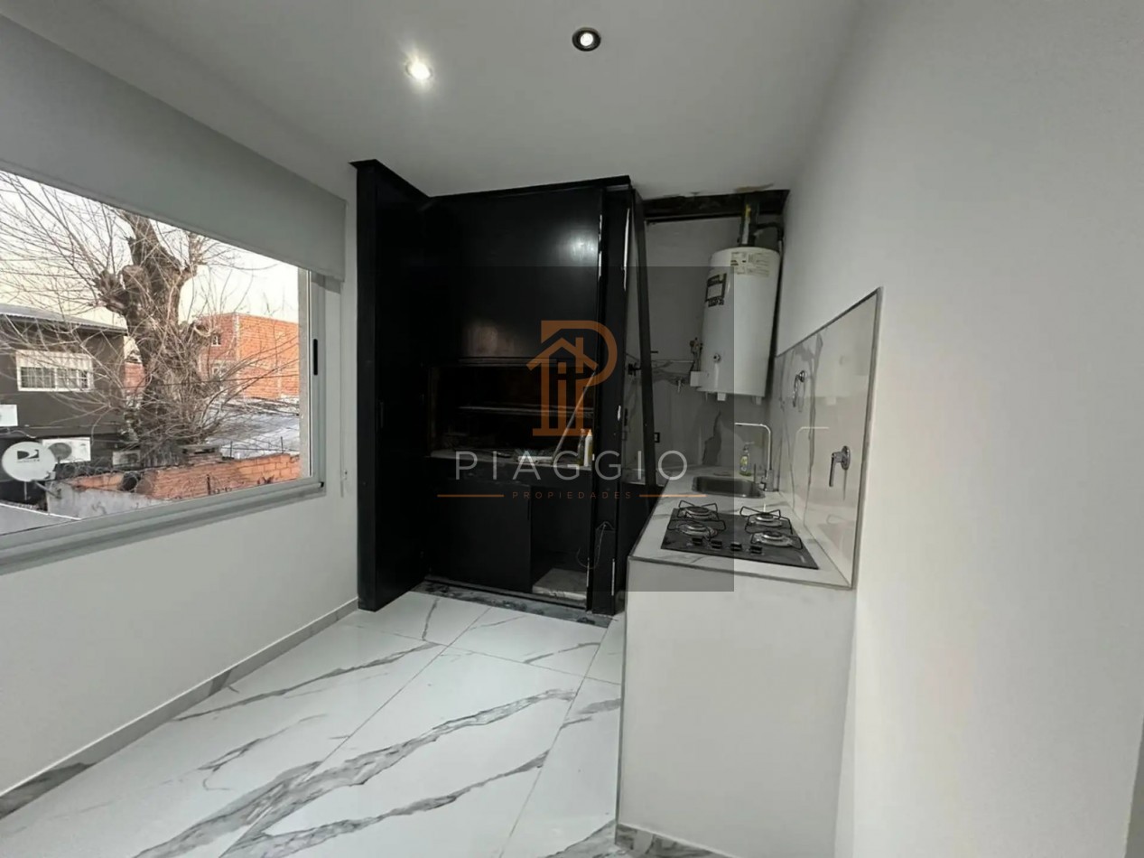 CASA EN VENTA - LOMA HERMOSA