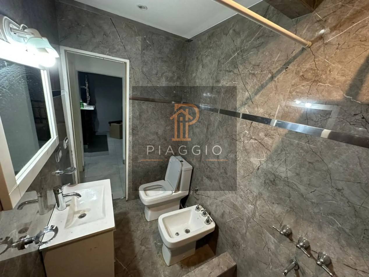 CASA EN VENTA - LOMA HERMOSA