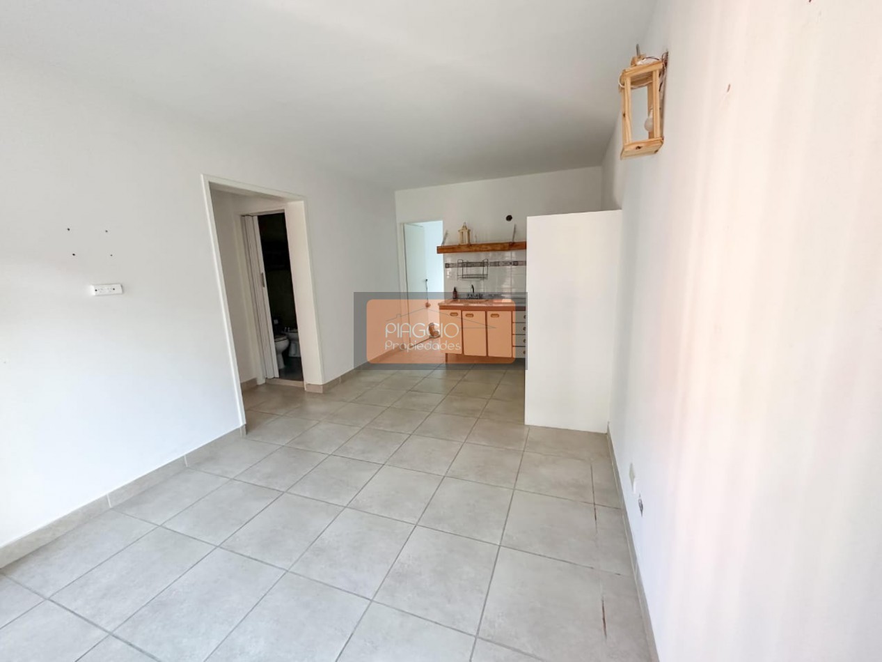 DEPARTAMENTO TRES AMBIENTES CON BALCON EN ALQUILER