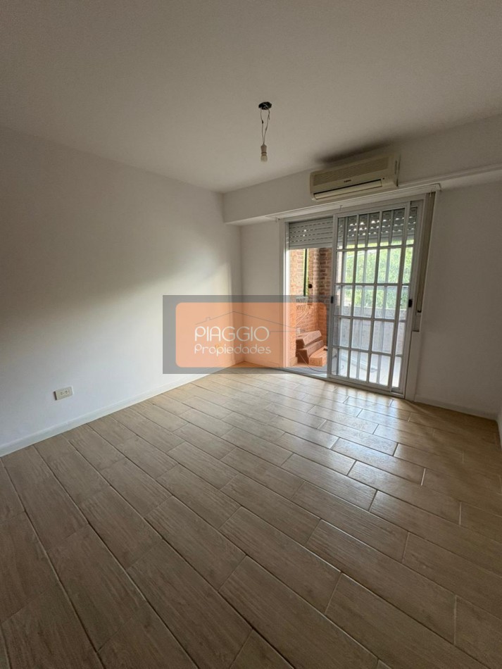 DEPARTAMENTO 3 AMBIENTES CON COCHERA Y BALCON EN ALQUILER