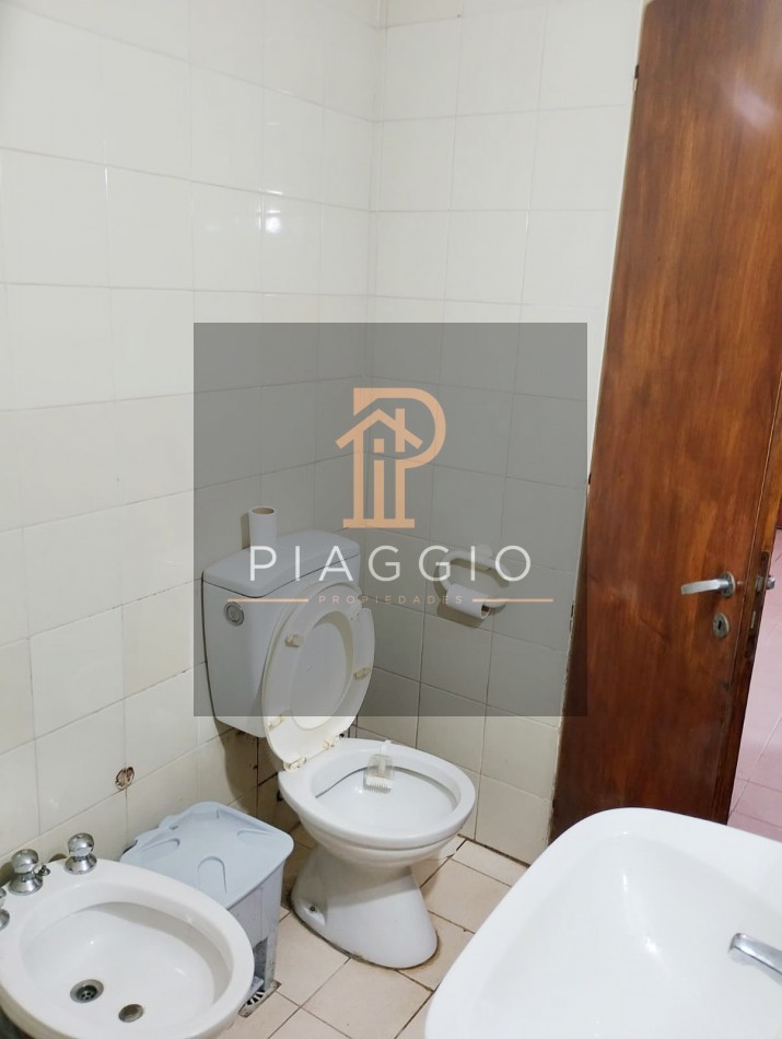 DEPARTAMENTO 2 AMBIENTES CON COCHERA CASEROS