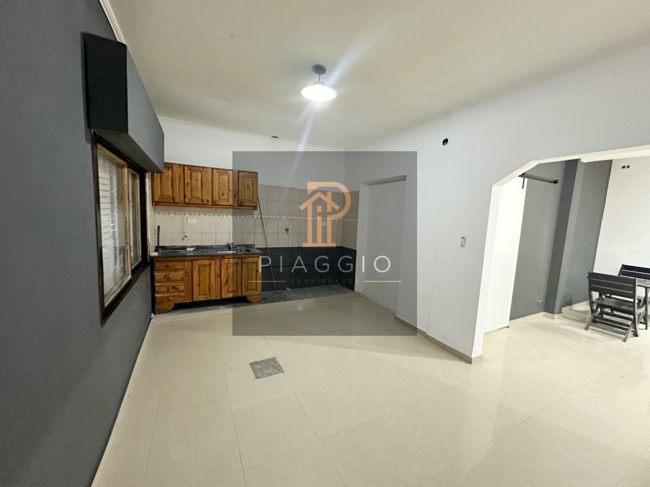 CASA EN ALQUILER 3 AMBIENTES EN PABLO PODESTA 