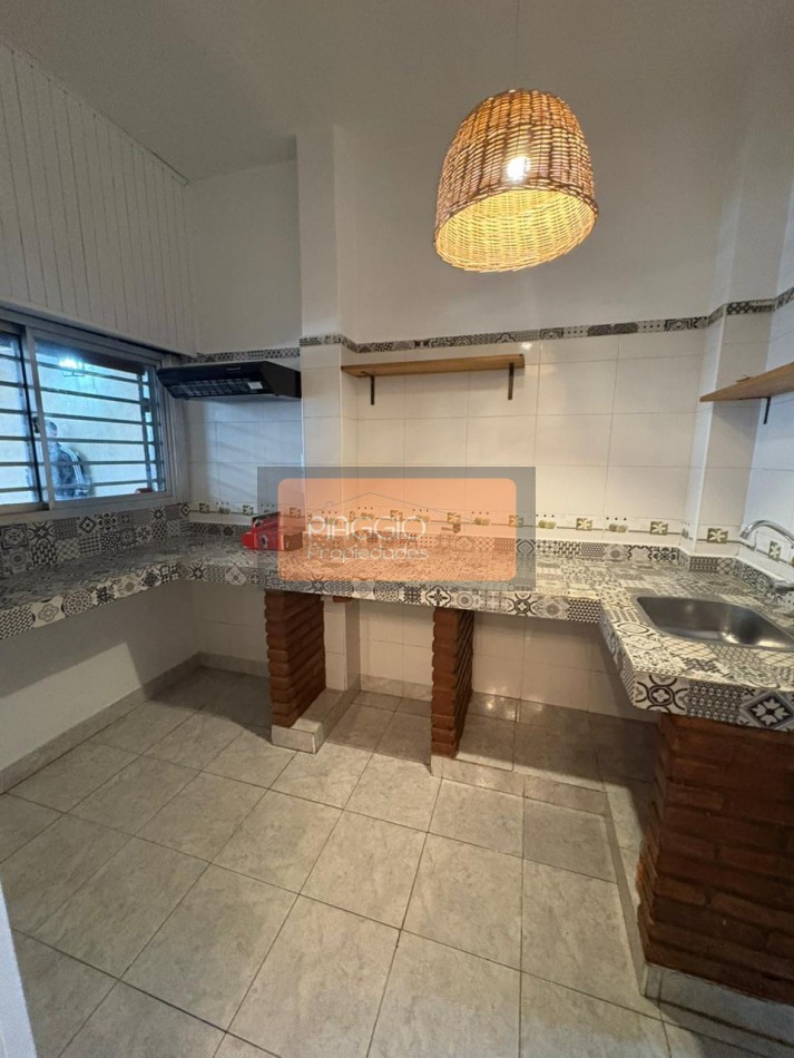 MONOAMBIENTE CON COCINA SEPARADA EN ALQUILER 
