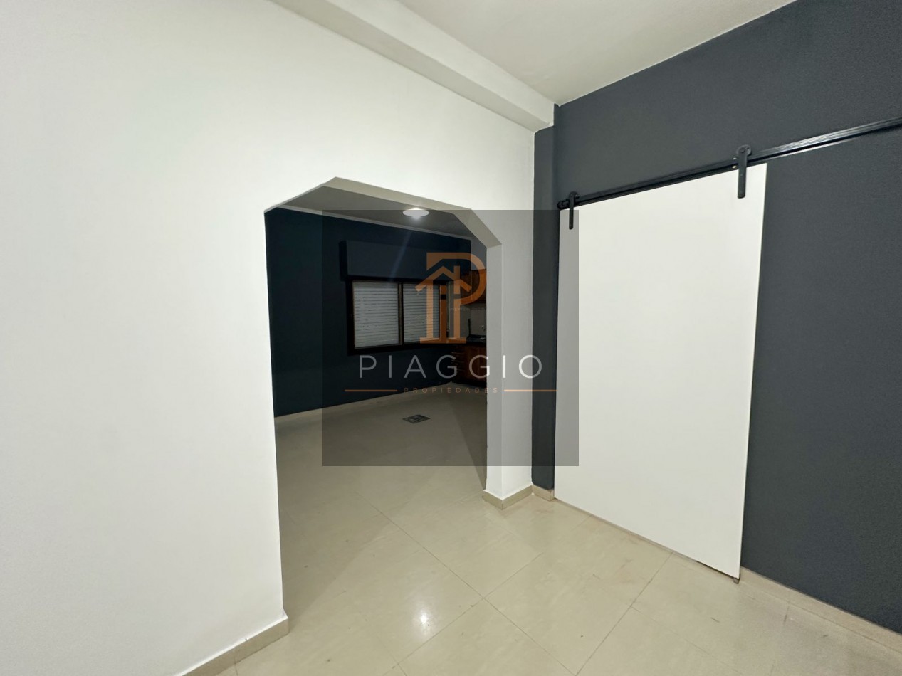 CASA EN ALQUILER 3 AMBIENTES EN PABLO PODESTA 