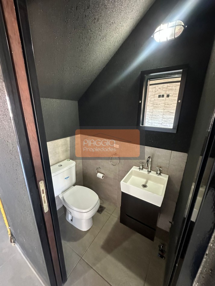 DUPLEX 4 AMBIENTES ESTILO INDUSTRIAL- VILLA ADELINA