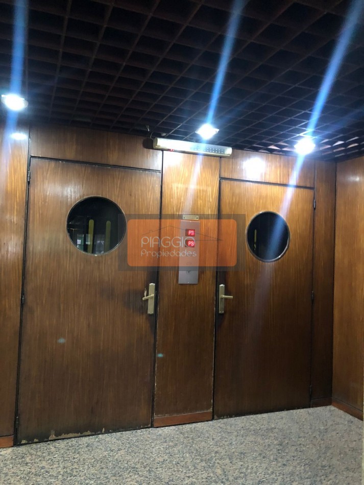 DEPARTAMENTO MONOAMBIENTE EN ALQUIER A PASOS DEL OBELISCO