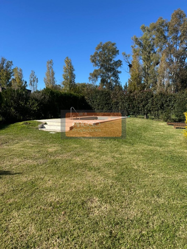 NUEVO INGRESO!!! CASA EN UNA PLANTA BARRIO SANTA GUADALUPE 