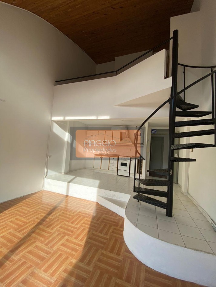 DEPARTAMENTO TIPO LOFT CON BALCON SUPER LUMINOSO EN VENTA