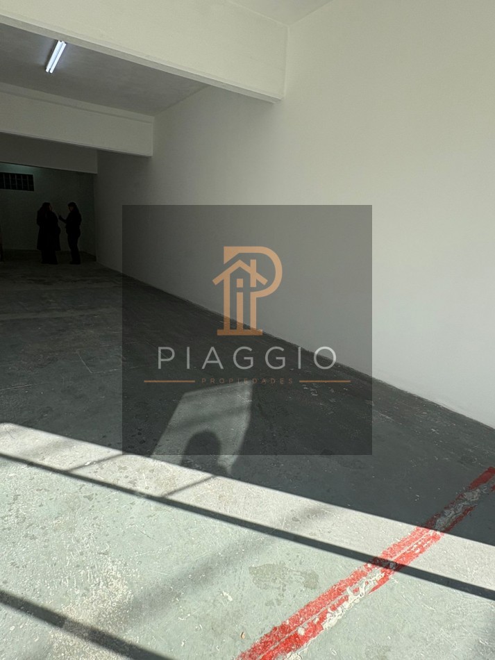 LOCAL EN ALQUILER SOBRE AV. MITRE IMPECABLE 