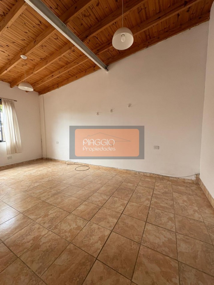 MONOAMBIENTE COMODO, MUY LUMINOSO EN ALQUILER.