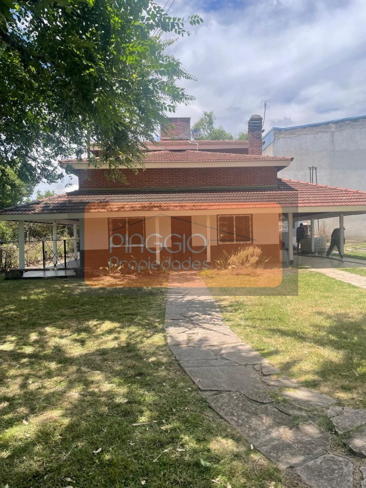 CASA QUINTA EN ALQUILER, 4 AMBIENTES CON IMPORTANTE PARQUE Y PILETA!!!