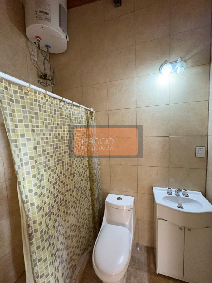 MONOAMBIENTE COMODO, MUY LUMINOSO EN ALQUILER.