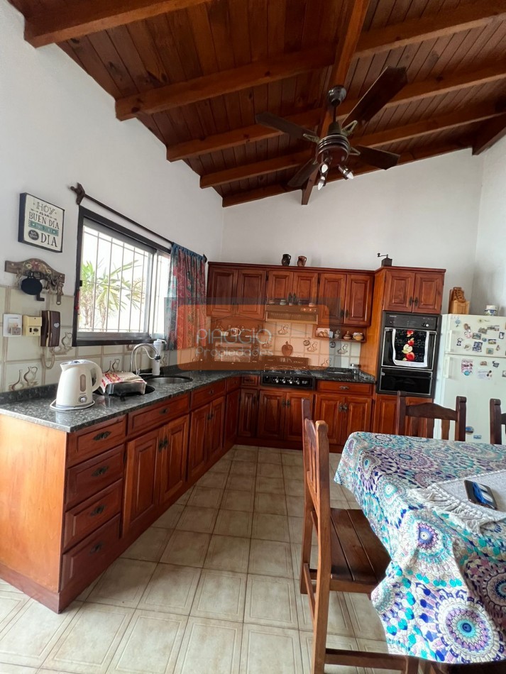  PH. 4 AMBIENTES EN PRIMER PISO EN BOULOGNE 