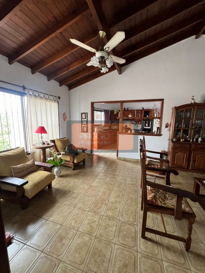  PH. 4 AMBIENTES EN PRIMER PISO EN BOULOGNE 