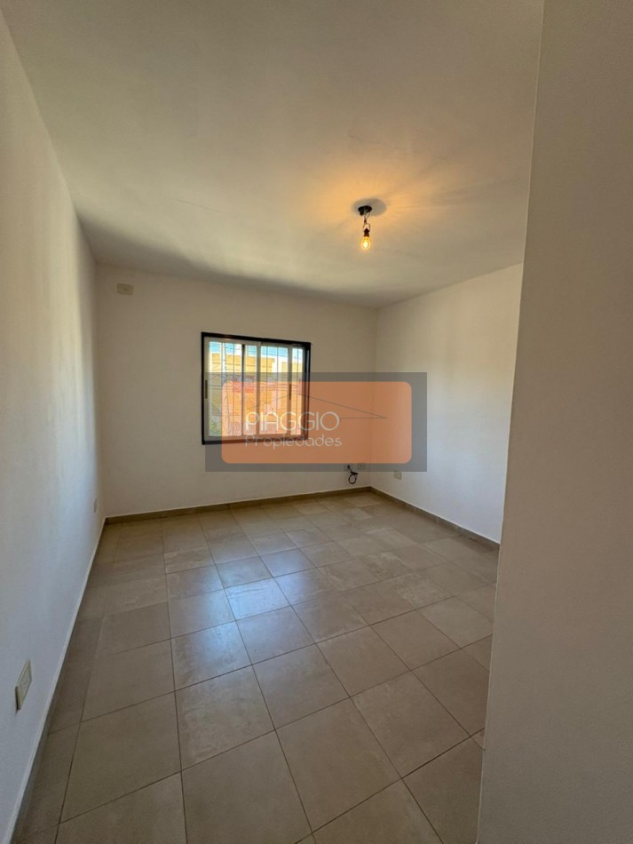 DEPARTAMENTO CON PATIO EN ALQUILER