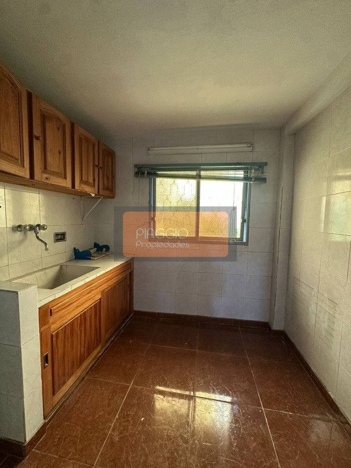 CASA 3 AMBIENTES CON TERRRENO EN VENTA EN MUNRO 